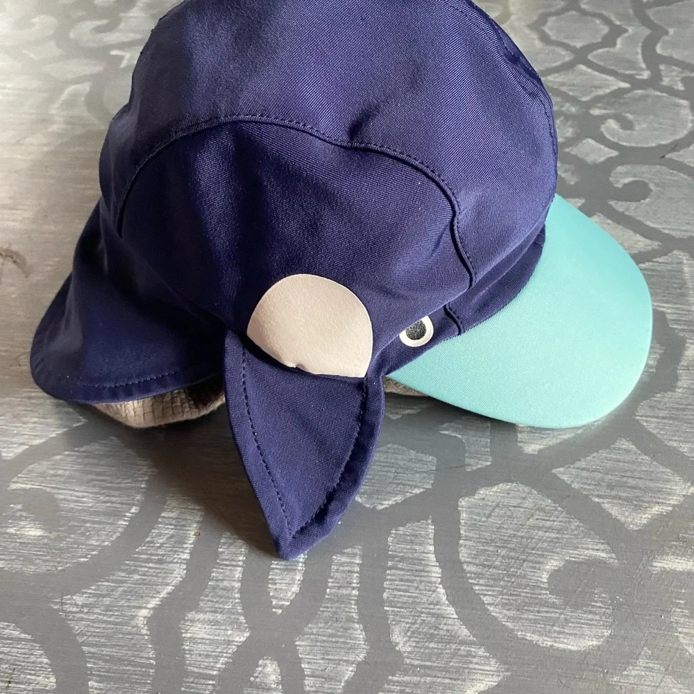 Cat and Jack boys, blue shark Sun hat size‎ 12 month